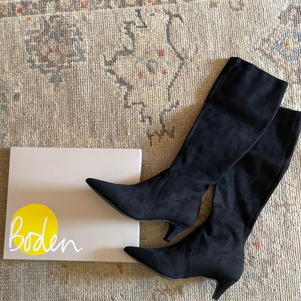 Boden stretch kitten heel tall boots